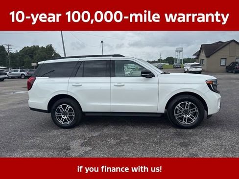Used 2025 Ford Expedition Active RWD image 14