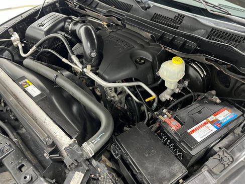 Used 2015 RAM 1500 Express w/ Black Ram 1500 Express Group image 29