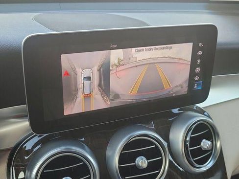 Used 2022 Mercedes-Benz GLC 300 image 20