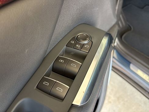 New 2026 Chevrolet Traverse RS AWD/4WD image 12