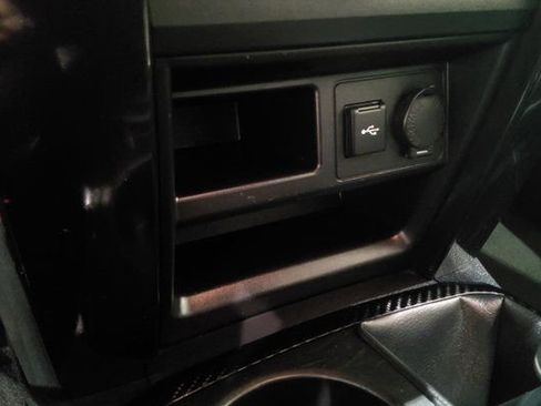 Used 2022 Toyota 4Runner TRD Off-Road Premium image 38