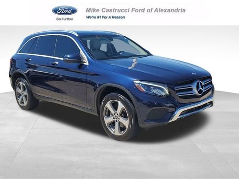 Used 2018 Mercedes-Benz GLC 300 4MATIC image 1