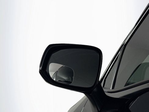 Certified 2025 Toyota RAV4 LE FWD image 5