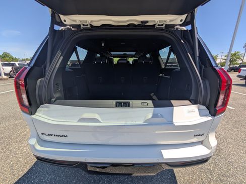 New 2026 Ford Expedition Max Platinum AWD/4WD image 9