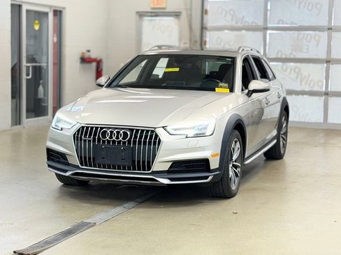 Used 2017 Audi A4 2.0T allroad Premium Plus w/ Technology Package AWD/4WD image 3