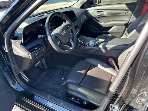 Used 2025 Cadillac CT5 V AWD/4WD image 10