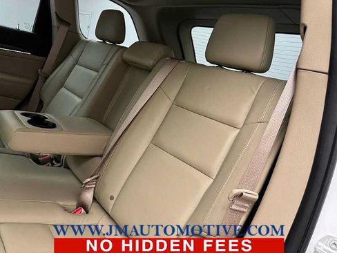 Used 2020 Jeep Grand Cherokee Limited AWD/4WD image 16