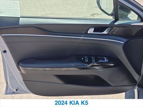 Used 2024 Kia K5 GT w/ GT1 Package FWD image 12