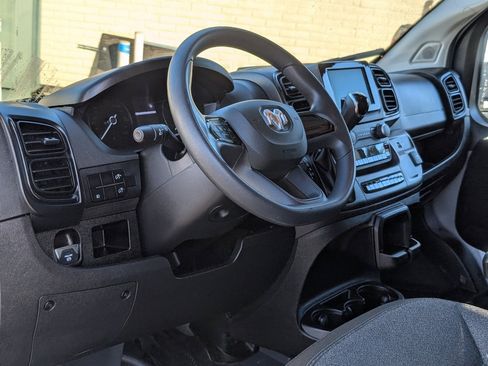 Used 2023 RAM ProMaster 2500 w/ Convenience Group image 13