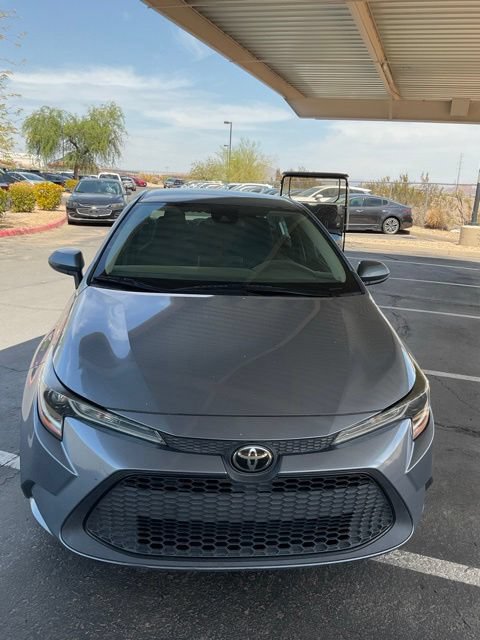Used 2021 Toyota Corolla LE FWD image 1