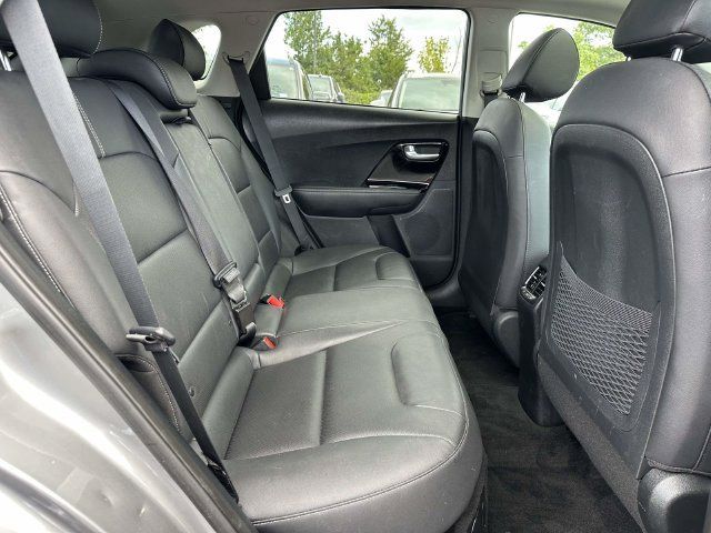 Used 2022 Kia Niro EX Premium FWD image 11