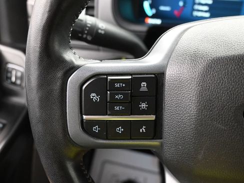 Used 2024 Ford F150 Lariat AWD/4WD image 17