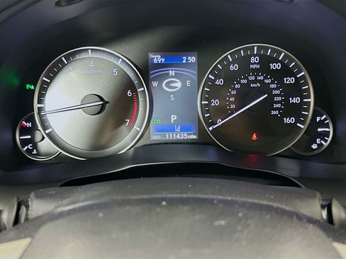 Used 2016 Lexus ES 350 w/ Luxury Package w/Wood Trim FWD image 19