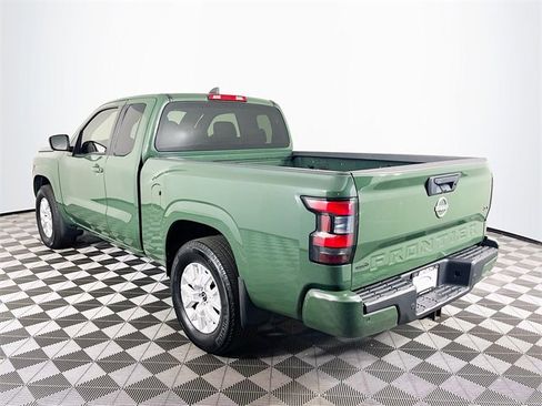 Used 2023 Nissan Frontier SV w/ Technology Package image 6