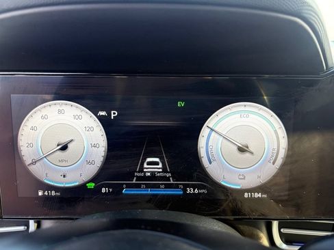 Used 2023 Hyundai Elantra Limited FWD image 20