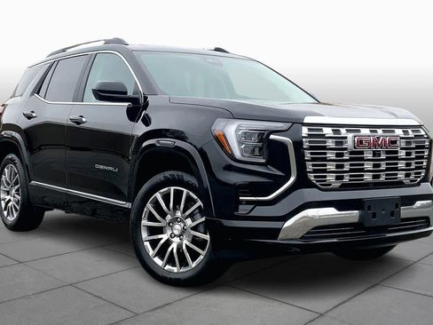 Used 2026 GMC Terrain Denali image 2