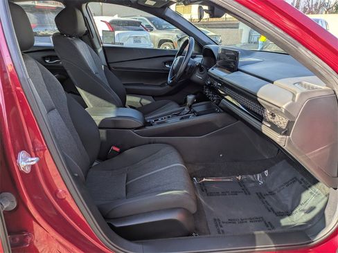 Used 2024 Honda Accord Sport image 32