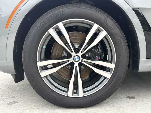 Used 2026 BMW X7 M60i w/ M Sport Professional Package AWD/4WD image 14