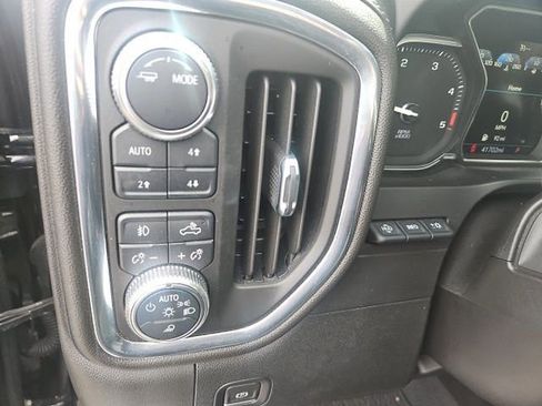 Used 2020 GMC Sierra 3500 Denali w/ Denali Ultimate Package image 13