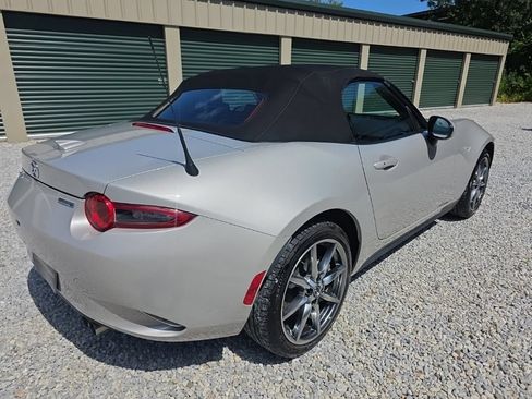 Certified 2022 MAZDA MX-5 Miata Grand Touring RWD image 8