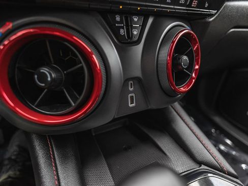 Used 2025 Chevrolet Blazer RS image 18