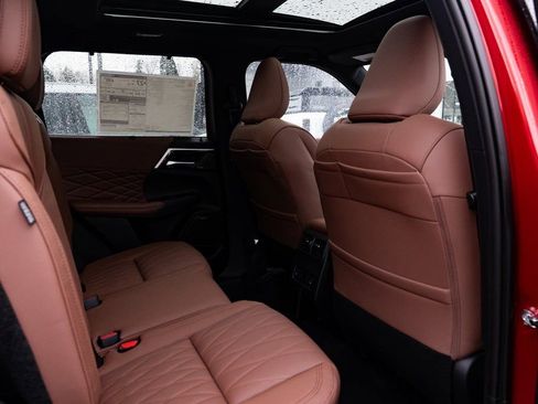 New 2026 Mitsubishi Outlander SEL AWD/4WD image 24