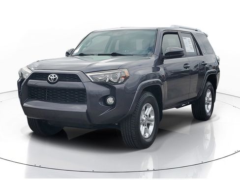 Used 2015 Toyota 4Runner 2WD image 3