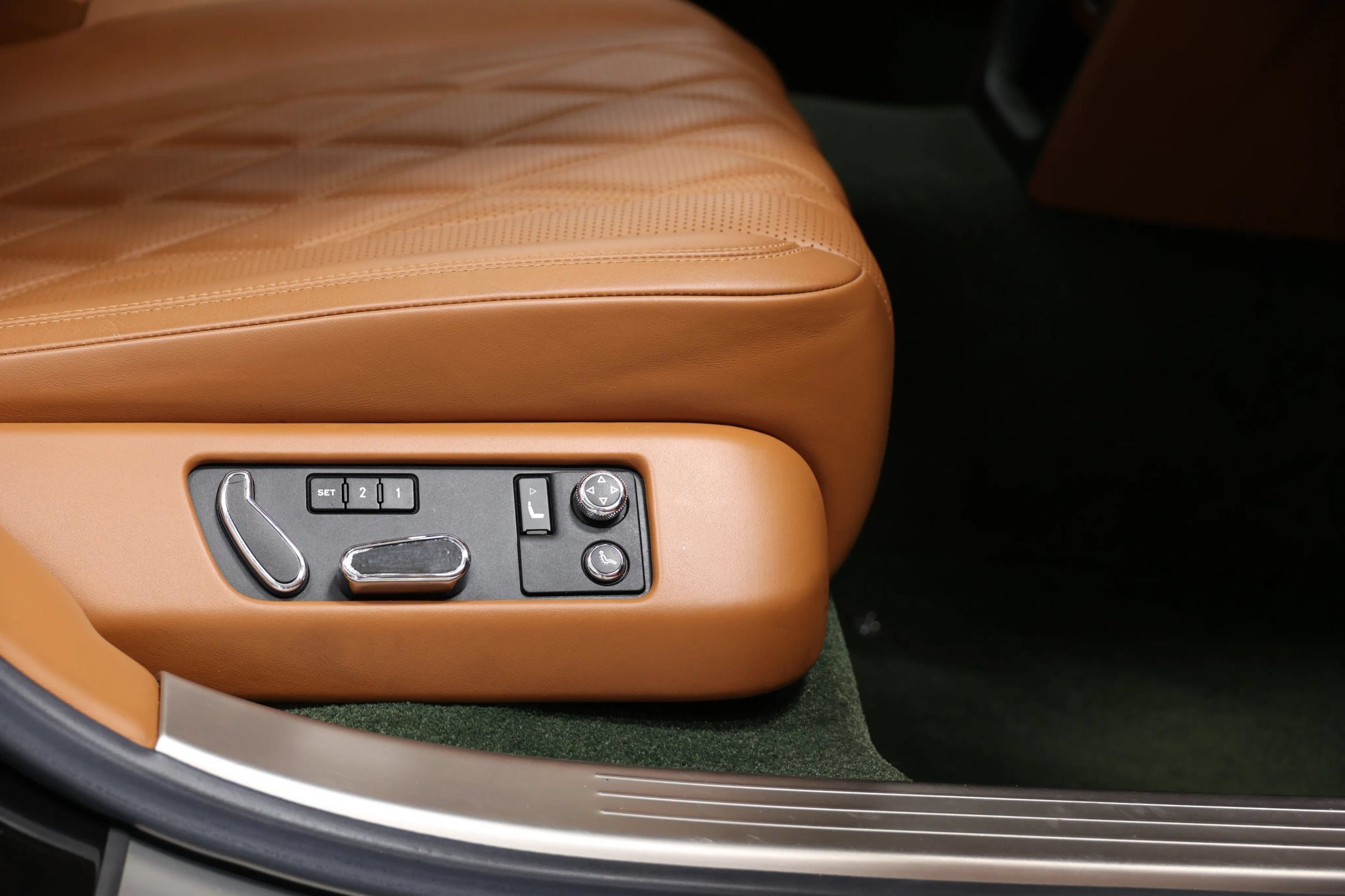 Used 2016 Bentley Flying Spur W12 AWD/4WD image 69