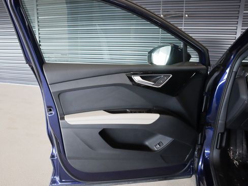 Certified 2024 Audi Q4 e-tron Premium image 26