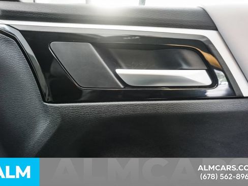 Used 2025 Mitsubishi Outlander SE FWD image 44