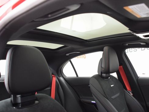 New 2026 Mercedes-Benz C 43 AMG 4MATIC Sedan image 17