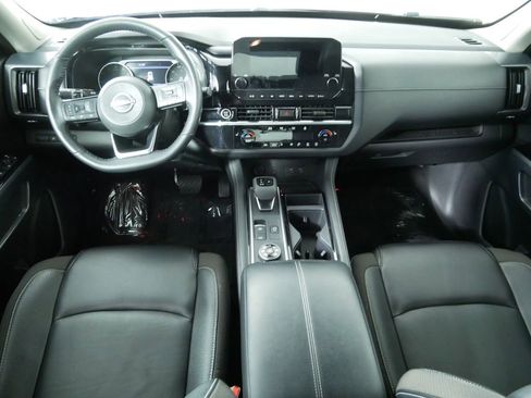Used 2023 Nissan Pathfinder SL w/ SL Premium Package AWD/4WD image 19