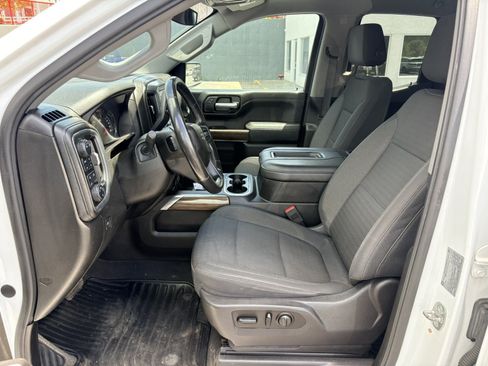Used 2019 Chevrolet Silverado 1500 RST w/ True North Edition AWD/4WD image 11