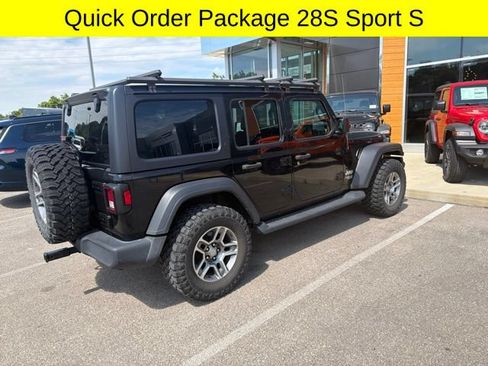 Used 2019 Jeep Wrangler Unlimited Sport S AWD/4WD image 6
