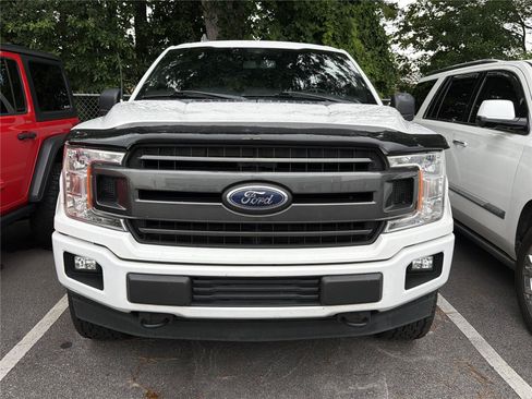 Used 2019 Ford F150 XLT w/ Equipment Group 302A Luxury AWD/4WD image 2