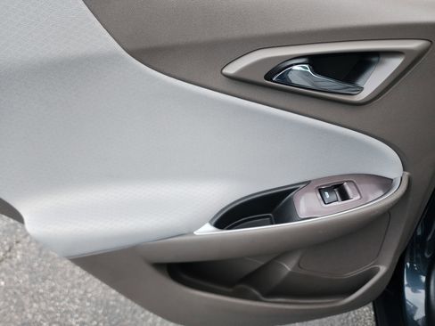 Used 2020 Chevrolet Malibu LS image 17