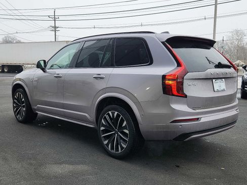 Used 2026 Volvo XC90 B6 Ultra w/ Protection Package Premier image 4