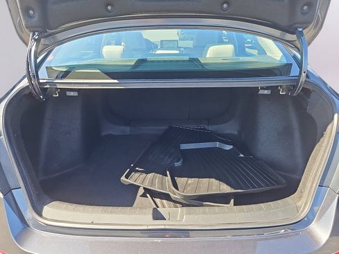 Used 2022 Honda Civic Touring image 30
