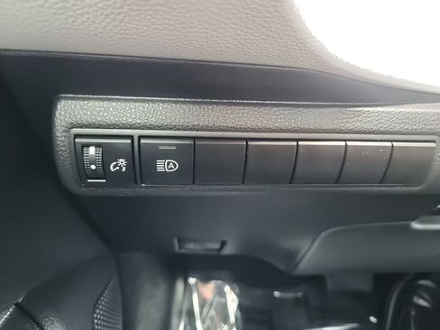 Used 2023 Toyota Corolla SE FWD image 25