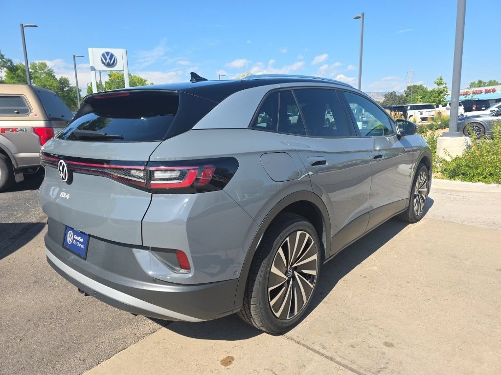 Used 2023 Volkswagen ID.4 Pro S Plus AWD/4WD image 6