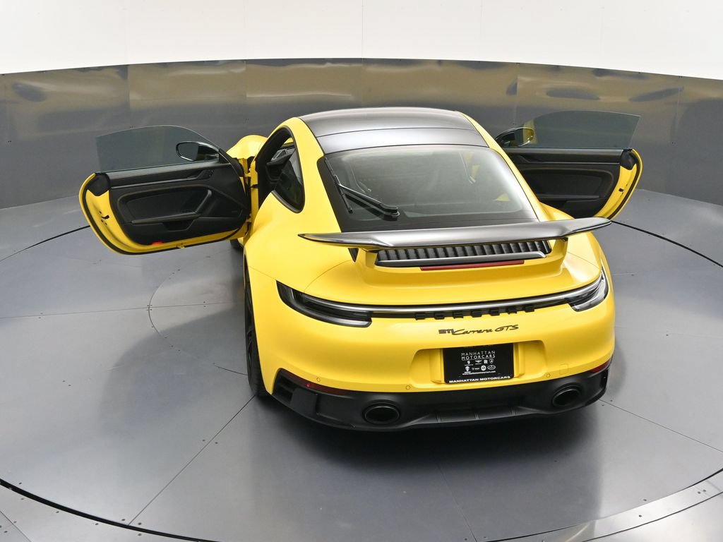 Certified 2023 Porsche 911 Carrera GTS RWD image 31