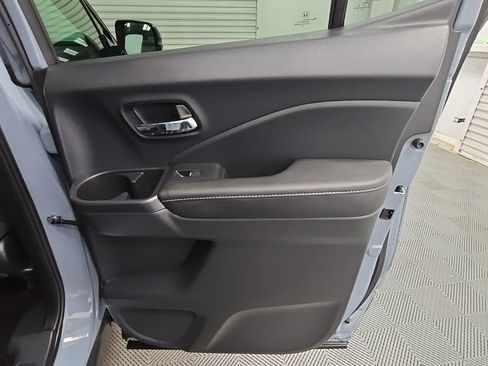 Used 2024 Honda Ridgeline Sport image 37