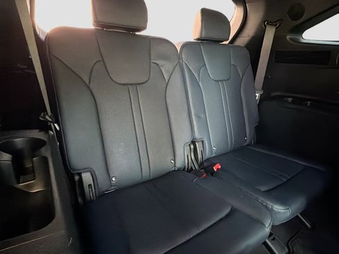 Used 2022 Kia Sorento SX Prestige w/ Panoramic Sunroof Package image 20