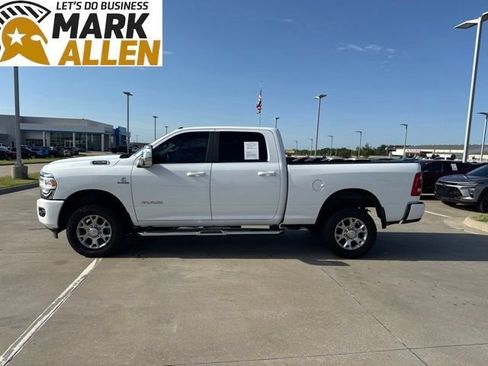 Used 2024 RAM 2500 Laramie AWD/4WD image 3