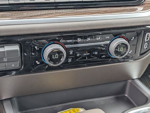 New 2026 Chevrolet Silverado 1500 LT w/ All Star Edition Plus AWD/4WD image 28