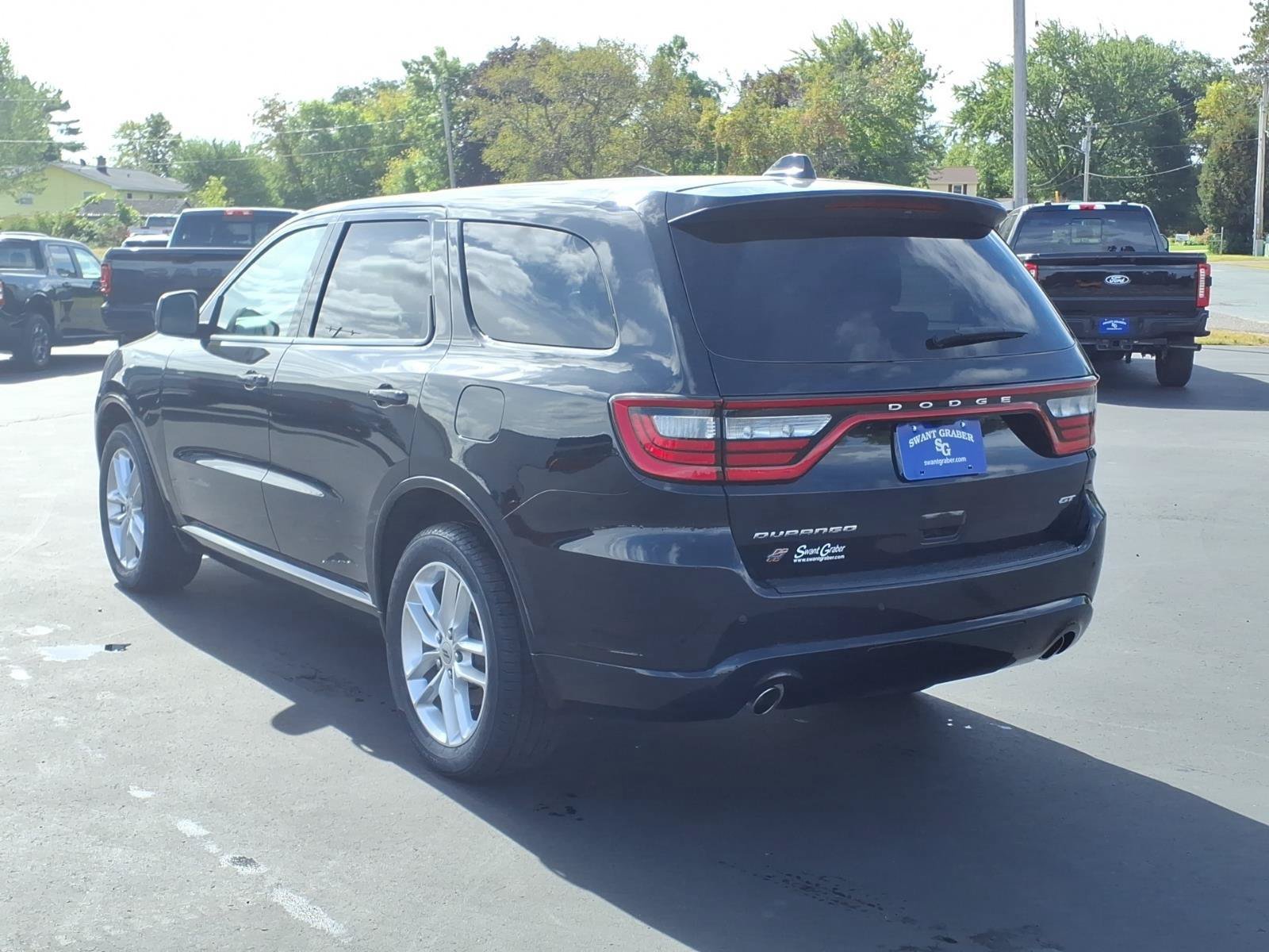 Used 2023 Dodge Durango GT AWD/4WD image 3