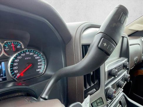 Used 2017 GMC Sierra 1500 SLT image 11