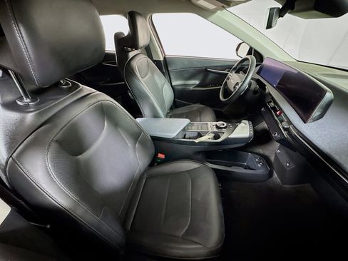 Used 2022 Kia EV6 Wind w/ Wind Technology Package image 28