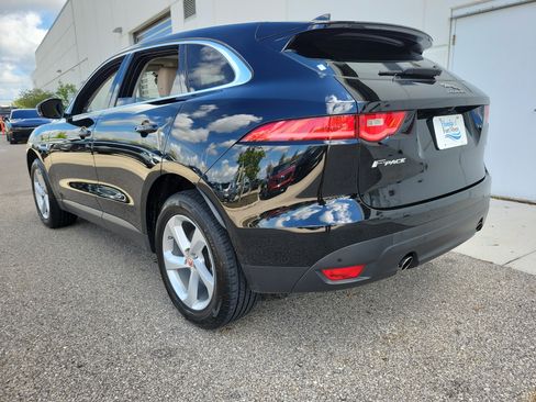 Used 2020 Jaguar F-PACE Premium AWD/4WD image 4