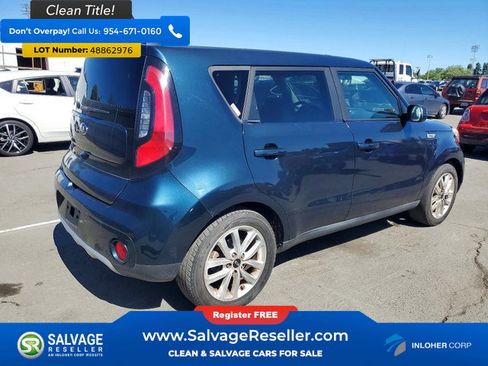 Used 2018 Kia Soul + image 4